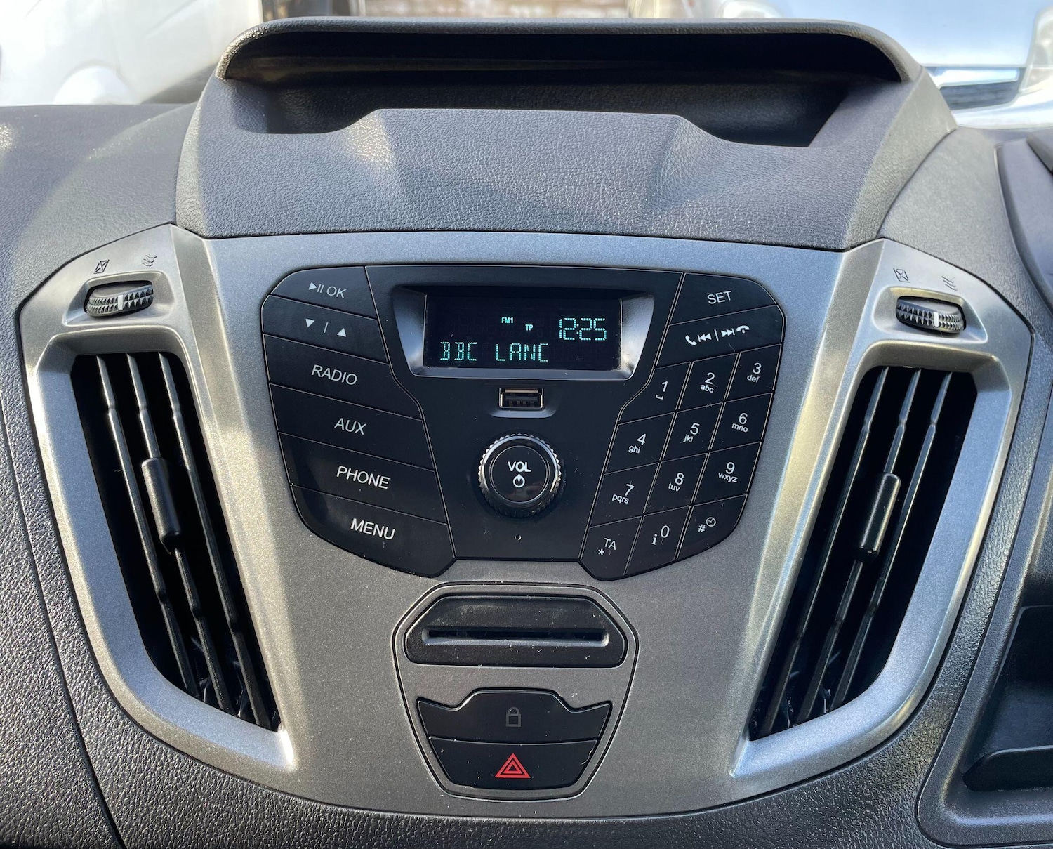 Used Ford Transit Custom 2016 for sale - 77320476: Photo 34