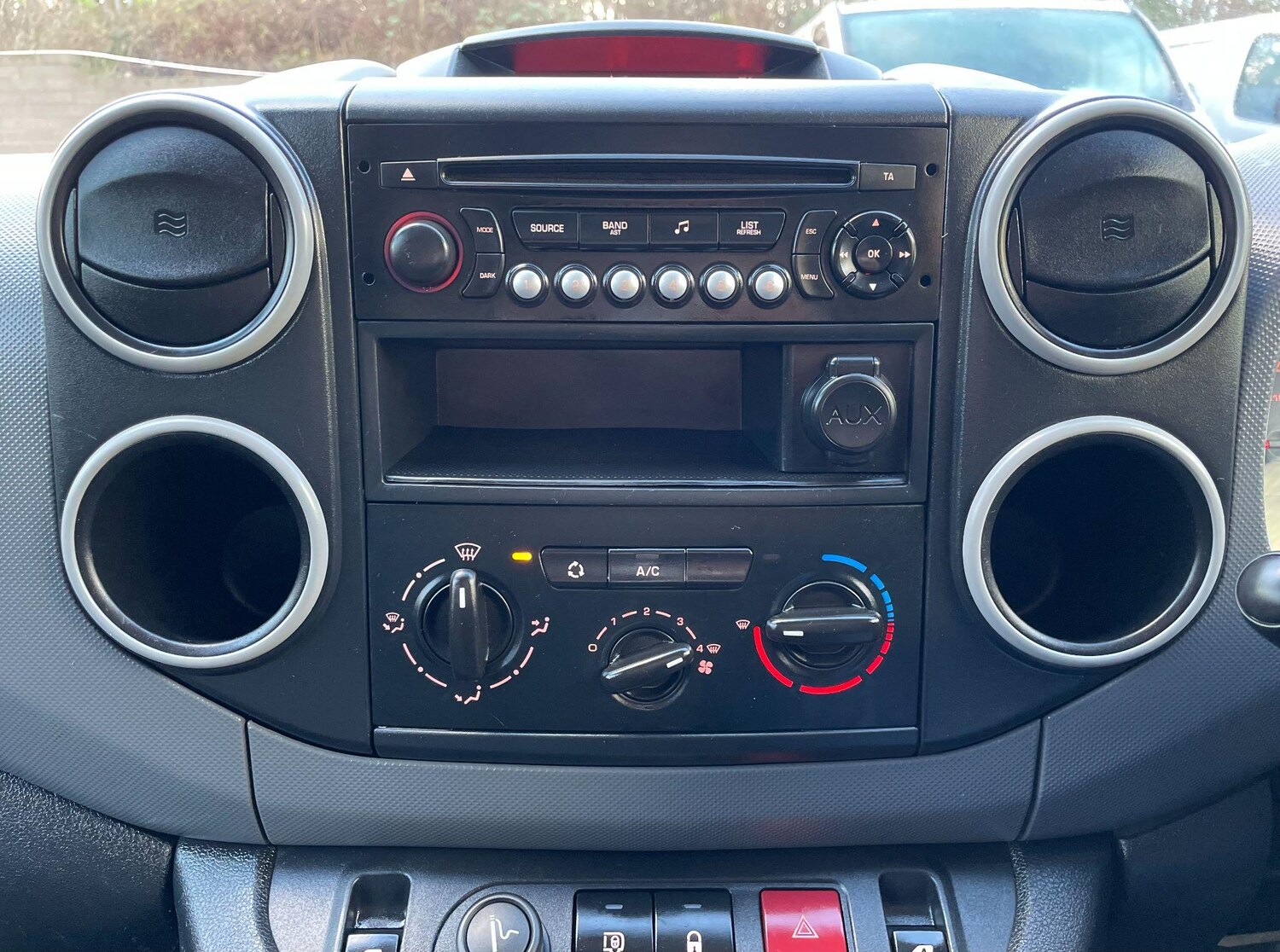 Used Citroen Berlingo 2012 for sale - 77190697: Photo 29