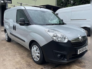 Used Vauxhall Combo 2018 for sale - 78935342: Photo