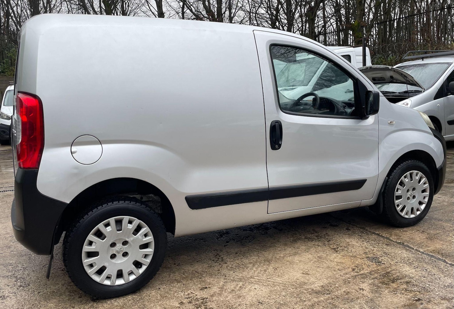 Used Peugeot Bipper 2011 for sale - 77266880: Photo 8