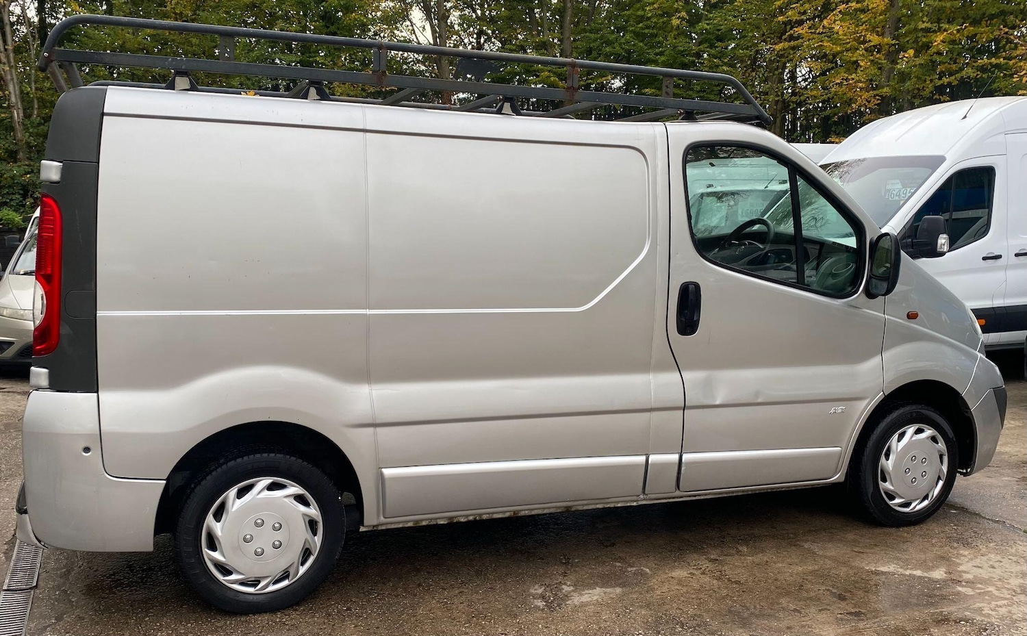 Used Vauxhall Vivaro 2010 for sale - 76645526: Photo 10