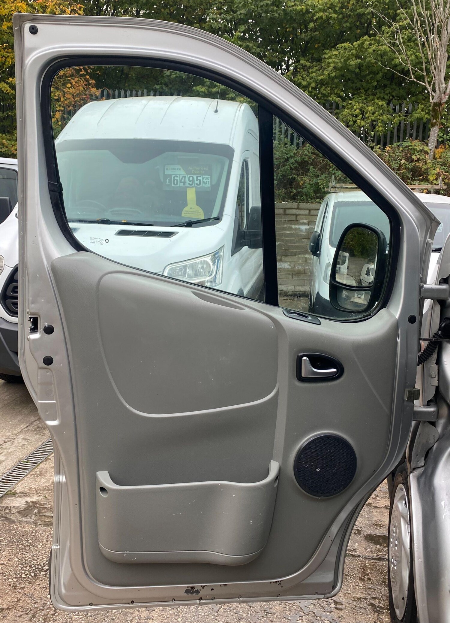 Used Vauxhall Vivaro 2010 for sale - 76645526: Photo 34