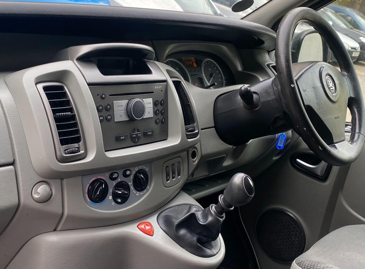 Used Vauxhall Vivaro 2010 for sale - 76645526: Photo 36