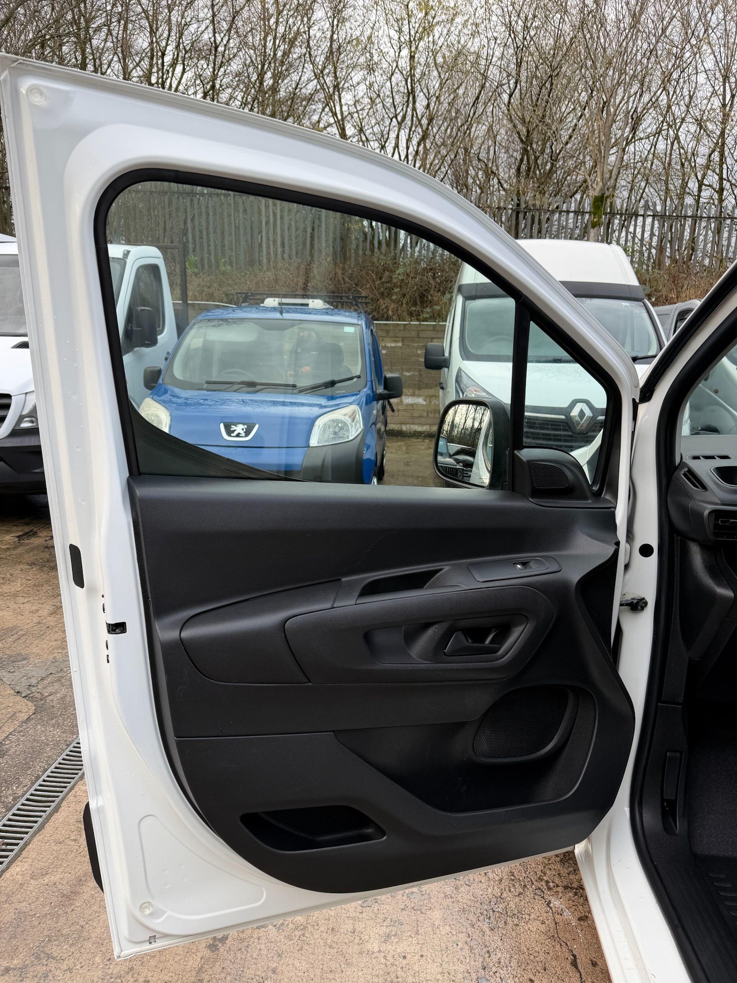 Used Citroen Berlingo 2021 for sale - 77268116: Photo 42