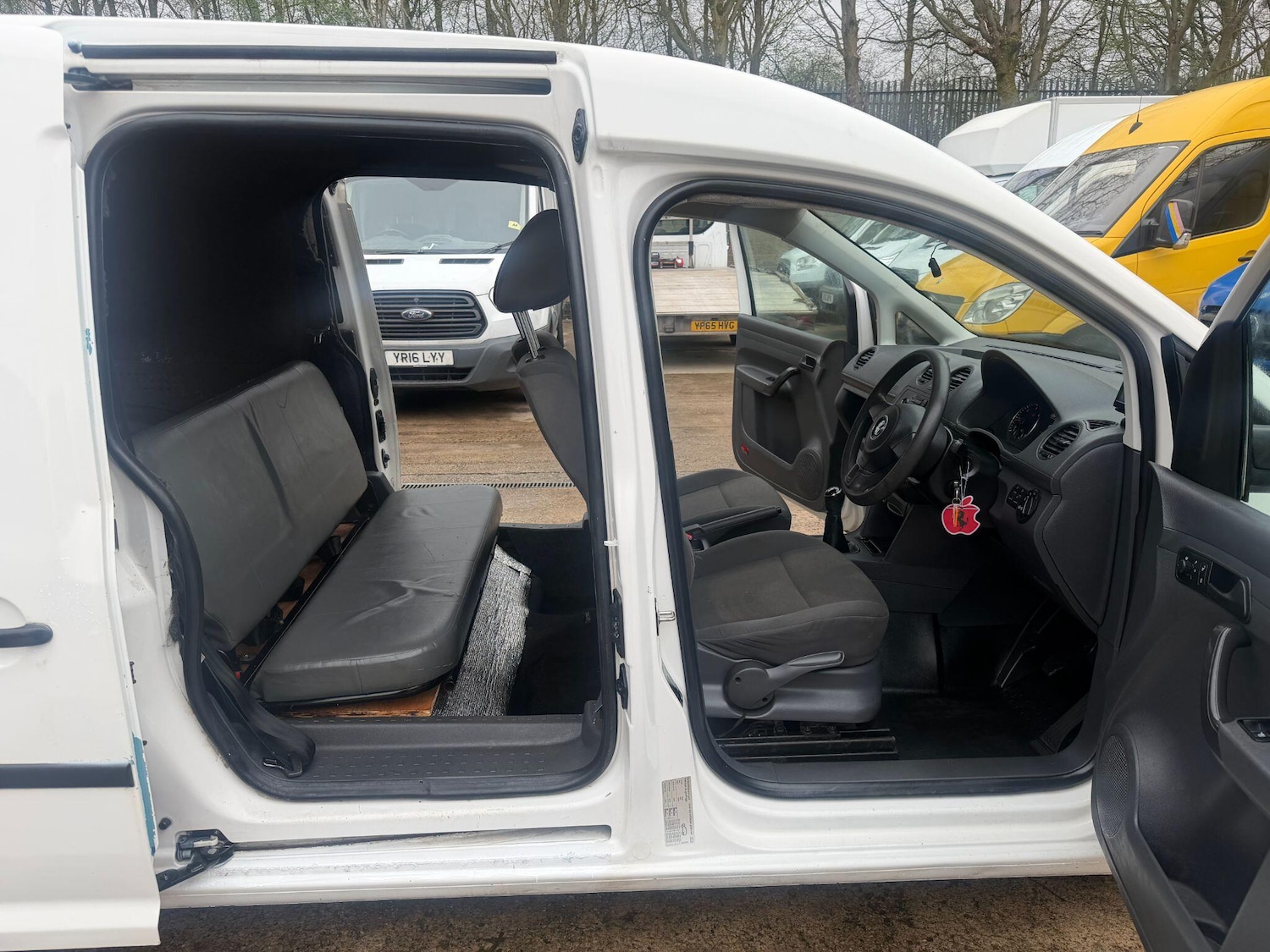 Used Volkswagen Caddy 2014 for sale - 77808124: Photo 10