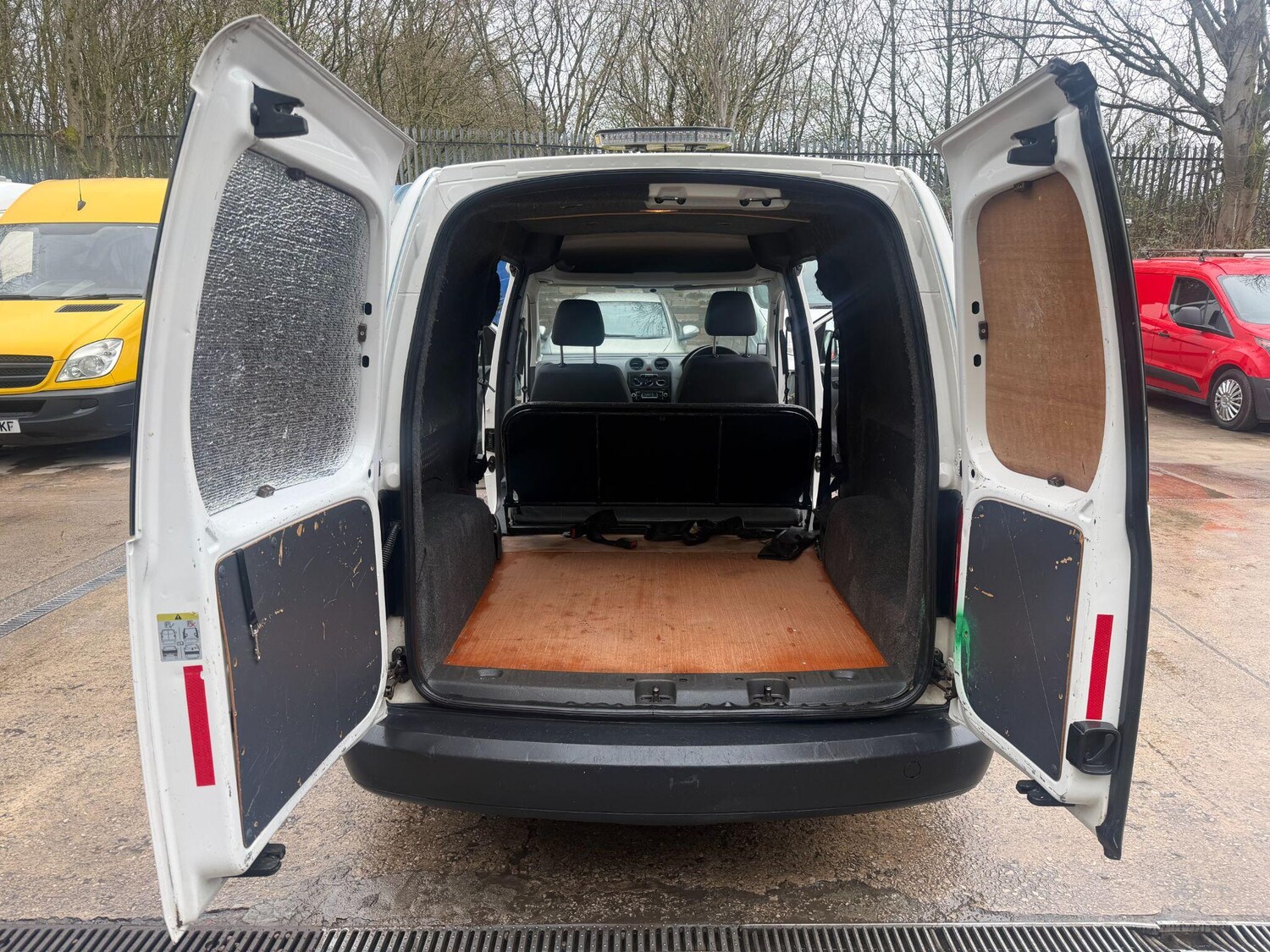 Used Volkswagen Caddy 2014 for sale - 77808124: Photo 15