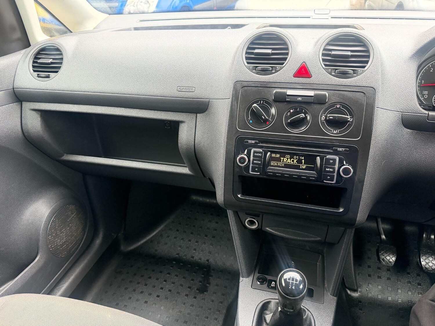 Used Volkswagen Caddy 2014 for sale - 77808124: Photo 35