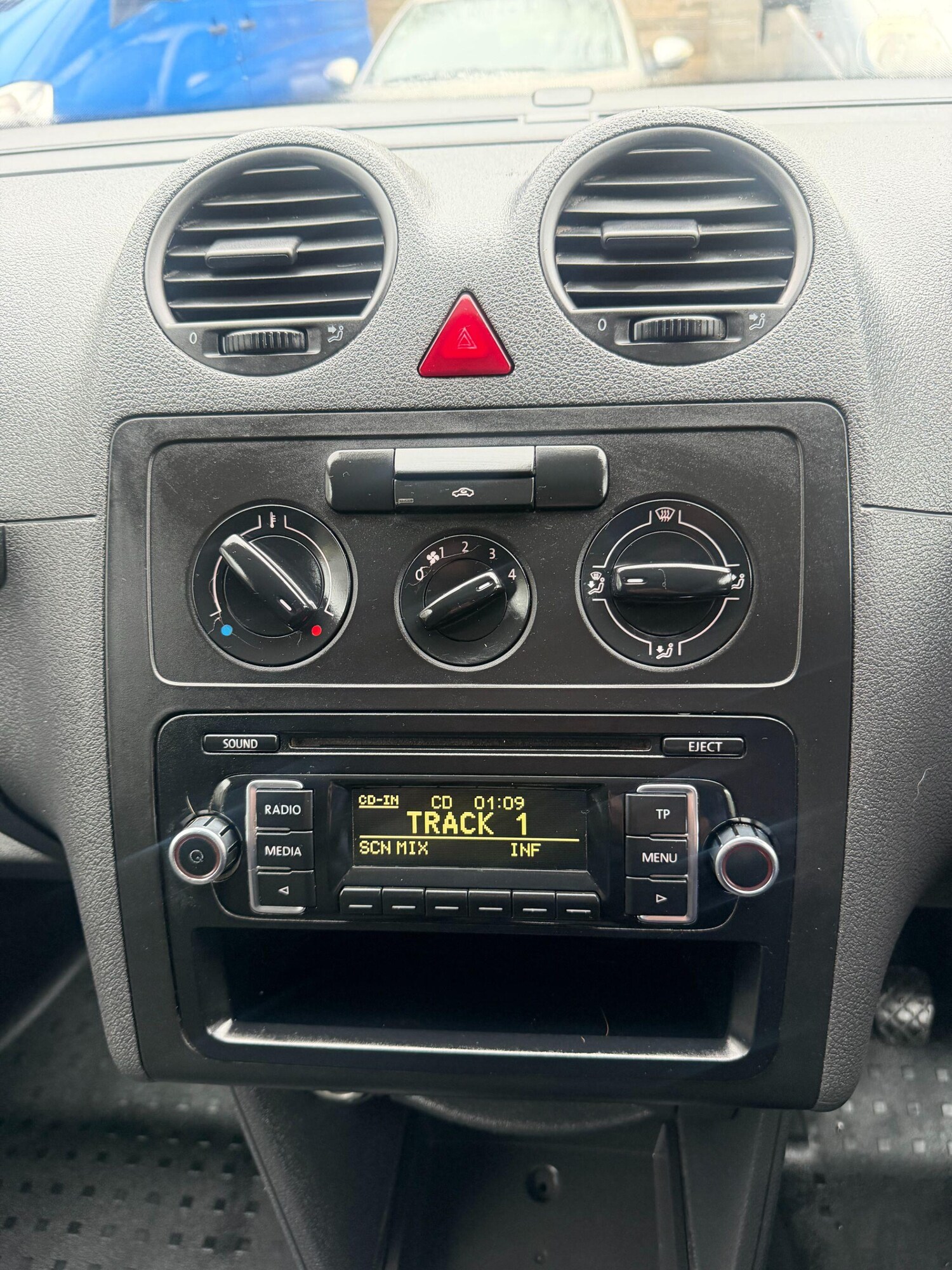 Used Volkswagen Caddy 2014 for sale - 77808124: Photo 36