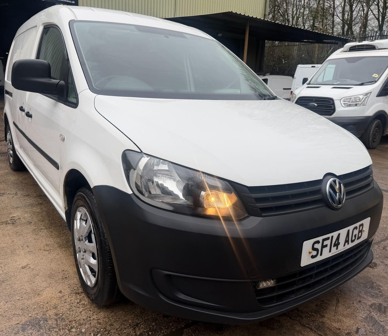 Used Volkswagen Caddy 2014 for sale - 77808124: Photo 4