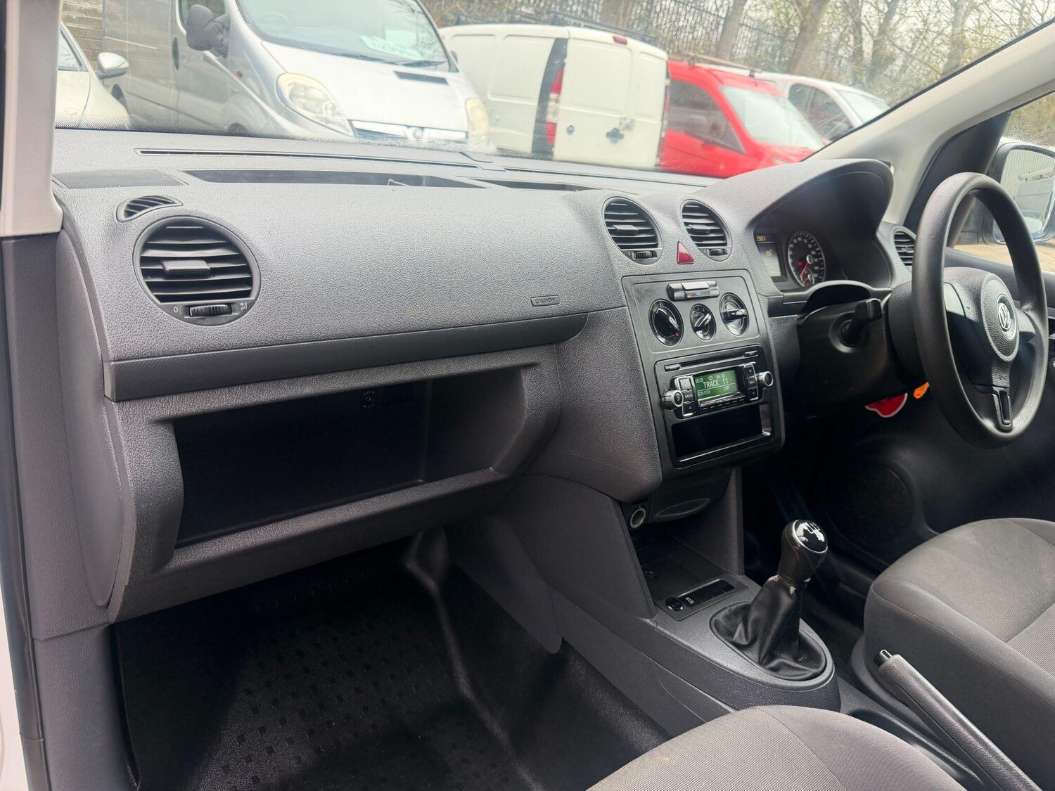 Used Volkswagen Caddy 2014 for sale - 77808124: Photo 40