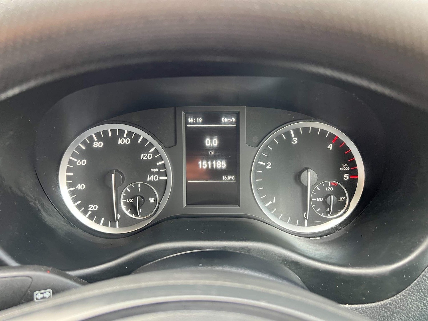 Used Mercedes-Benz Vito 2017 for sale - 76549393: Photo 40