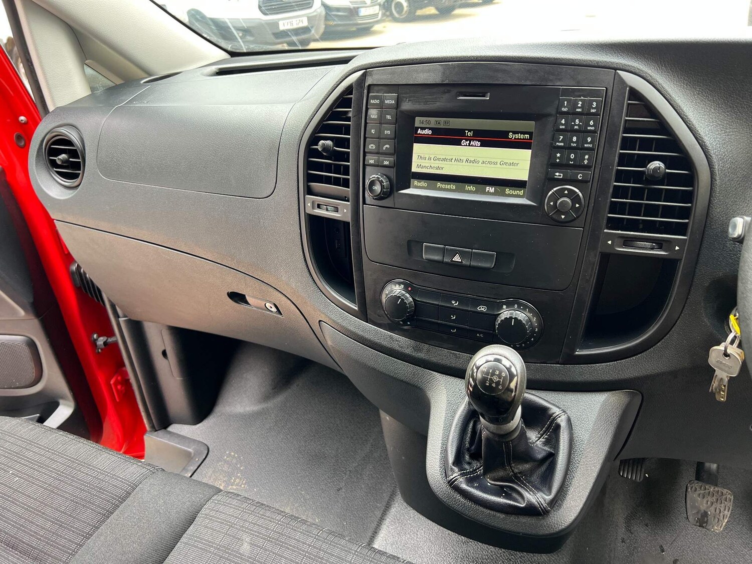 Used Mercedes-Benz Vito 2017 for sale - 76549393: Photo 41