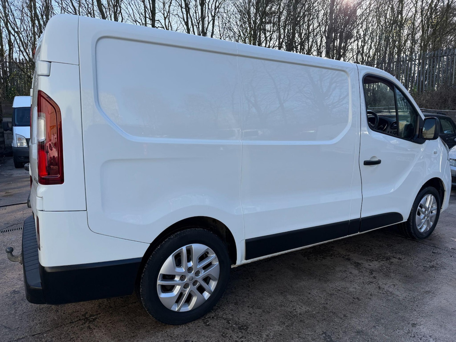Used Renault Trafic 2017 for sale - 77738399: Photo 11