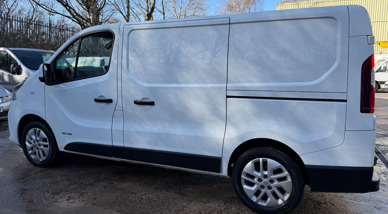 Used Renault Trafic 2017 for sale - 77738399: Photo 21