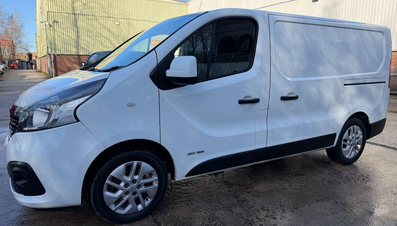 Used Renault Trafic 2017 for sale - 77738399: Photo 28