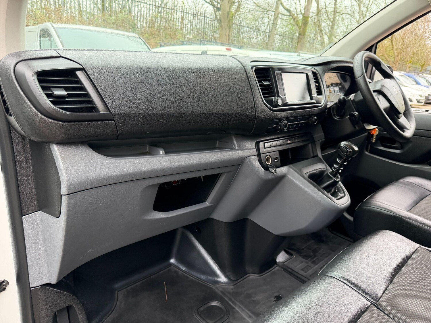 Used Peugeot Expert 2019 for sale - 77882474: Photo 30