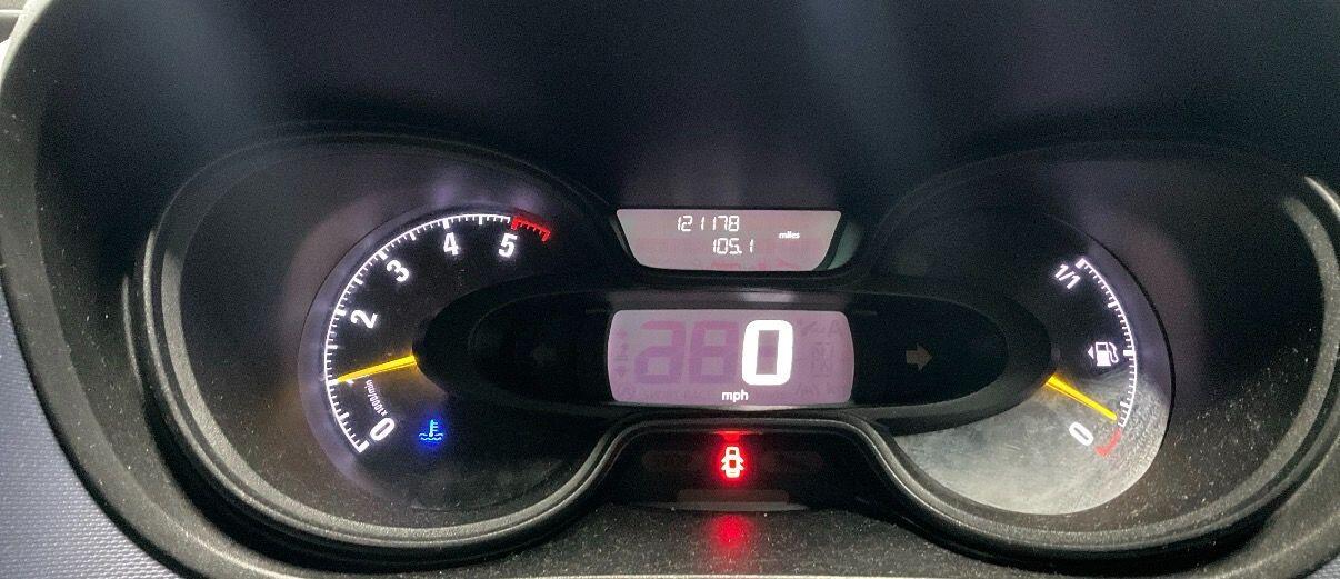 Used Vauxhall Vivaro 2015 for sale - 77657729: Photo 3