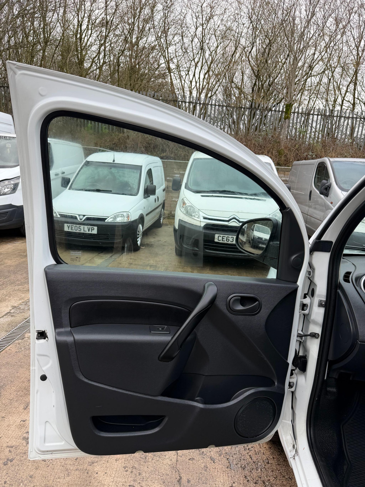 Used Renault Kangoo for sale - 77704997: Photo 26