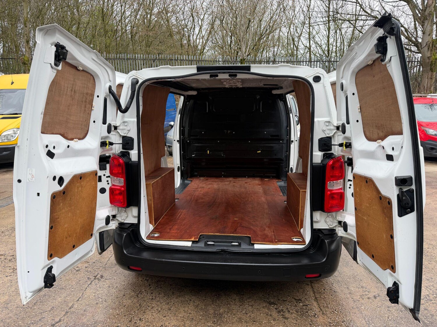 Used Citroen Dispatch 2017 for sale - 77808167: Photo 15