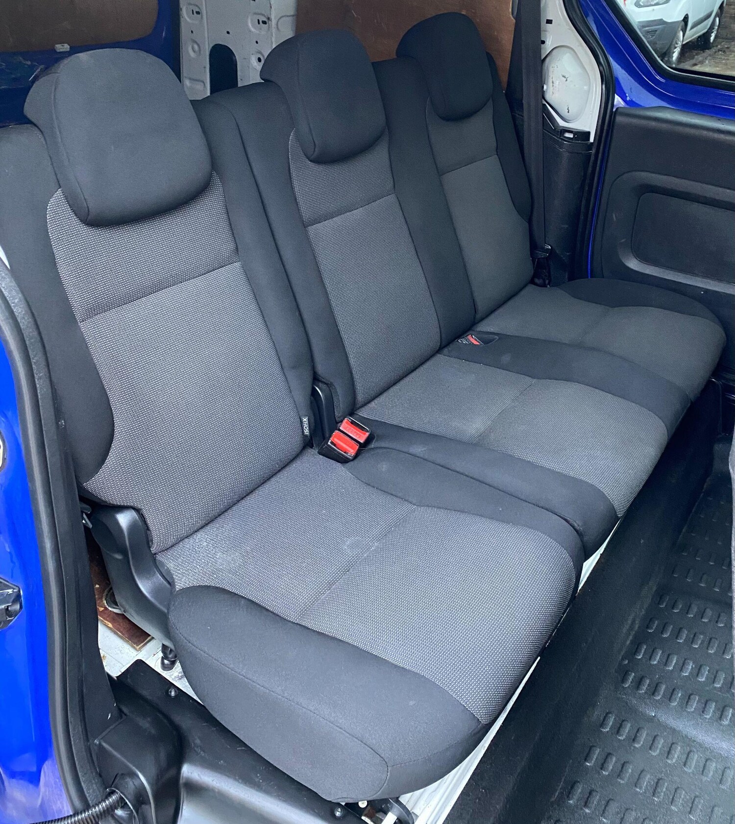 Used Peugeot Partner 2017 for sale - 77723317: Photo 11