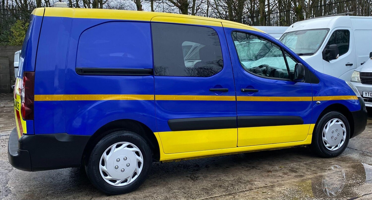 Used Peugeot Partner 2017 for sale - 77723317: Photo 12