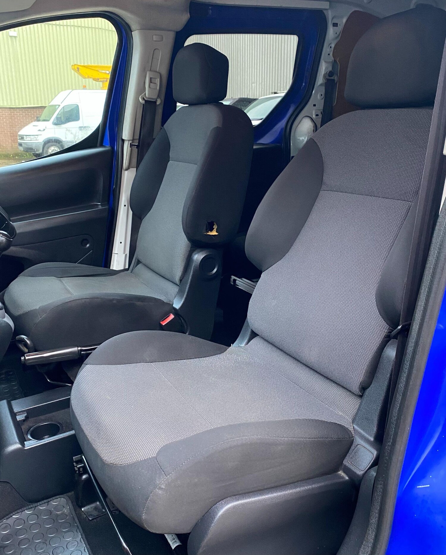 Used Peugeot Partner 2017 for sale - 77723317: Photo 48