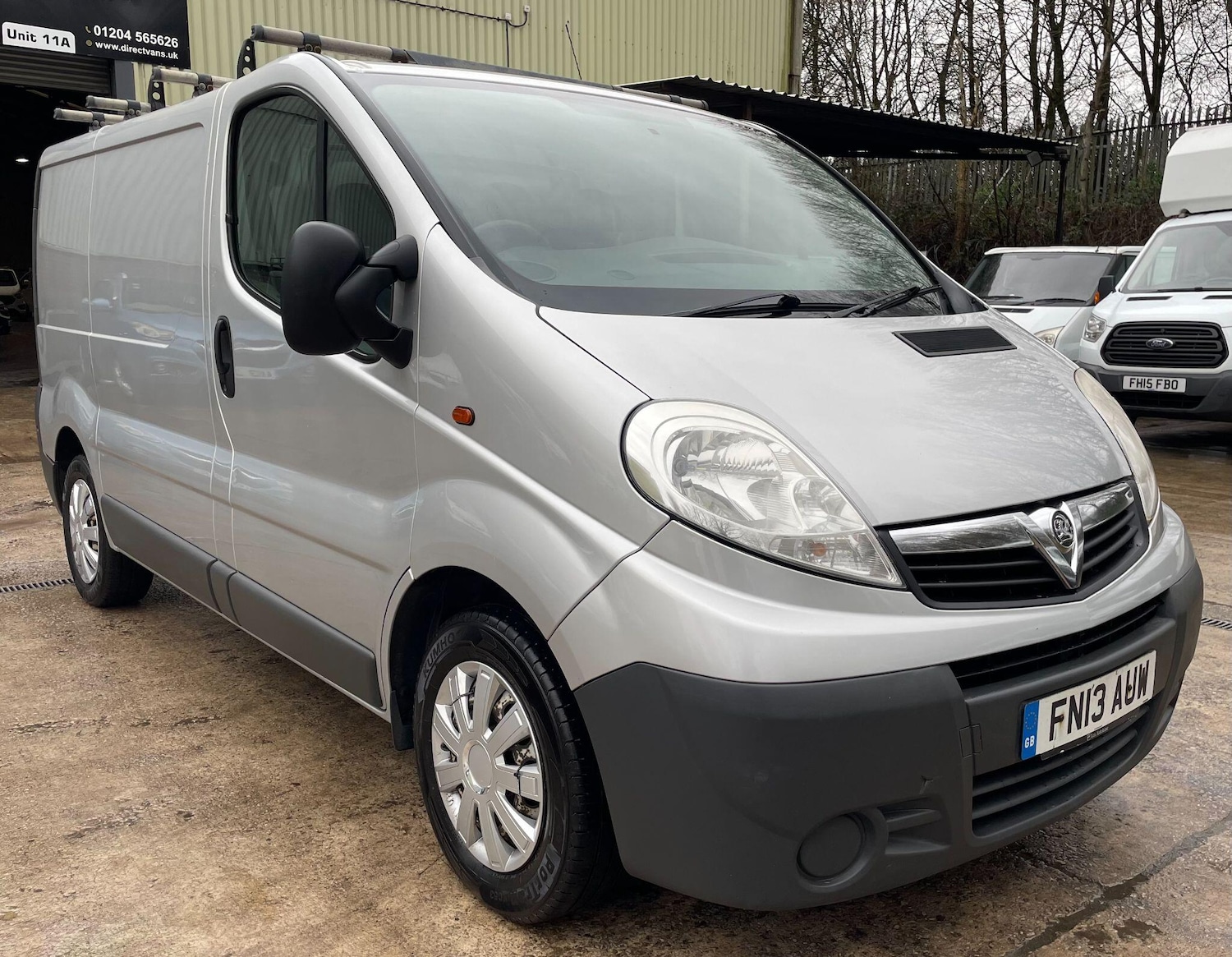 Used Vauxhall Vivaro 2013 for sale - 77345156: Photo 4