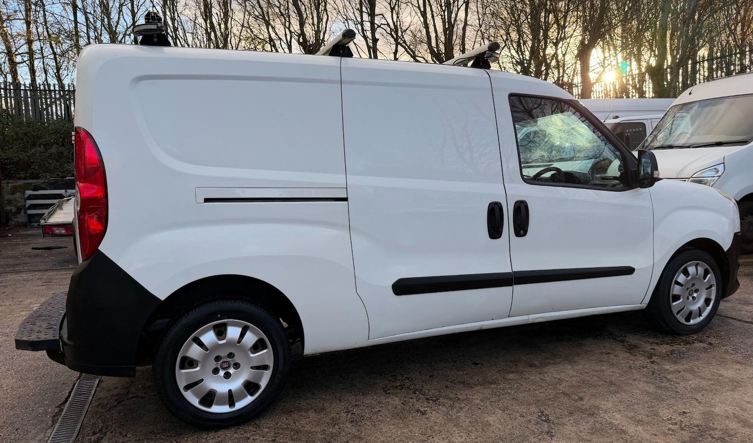 Used Fiat Doblo 2014 for sale - 76689350: Photo 11