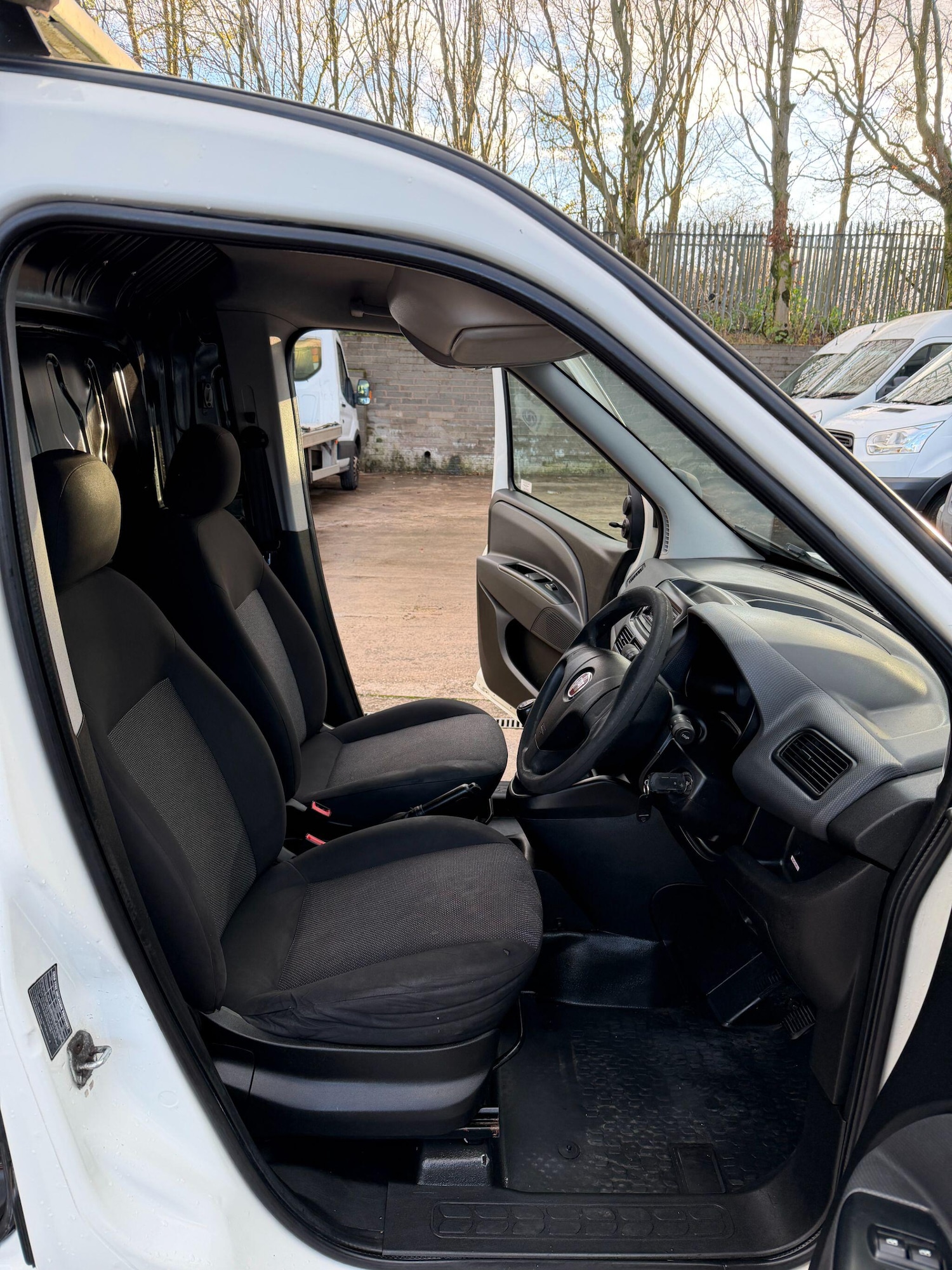 Used Fiat Doblo 2014 for sale - 76689350: Photo 30