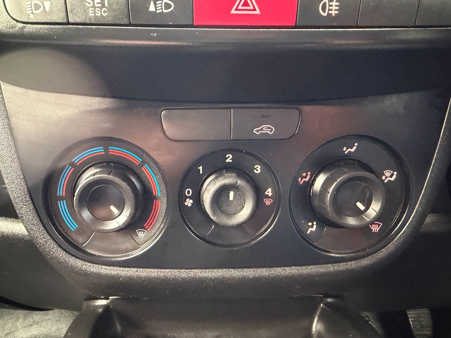 Used Fiat Doblo 2014 for sale - 76689350: Photo 37