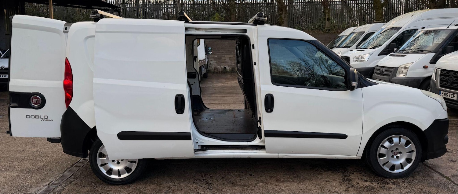 Used Fiat Doblo 2014 for sale - 76689350: Photo 8