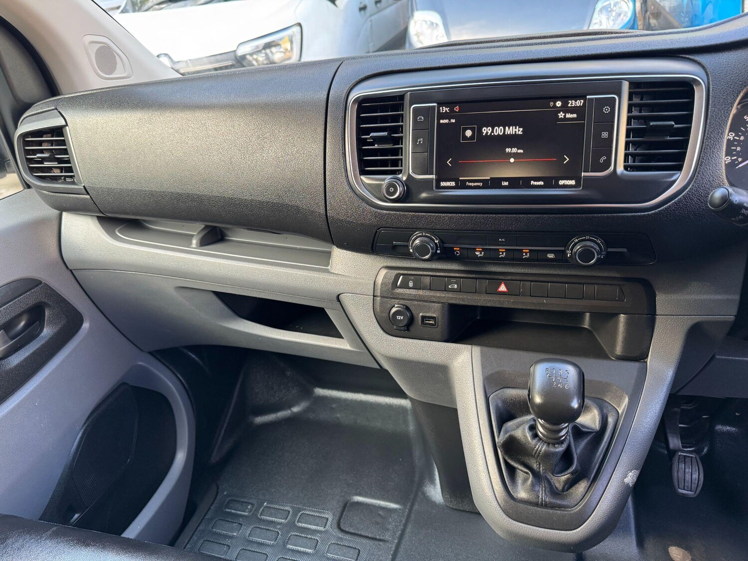 Used Vauxhall Vivaro 2019 for sale - 76549418: Photo 37