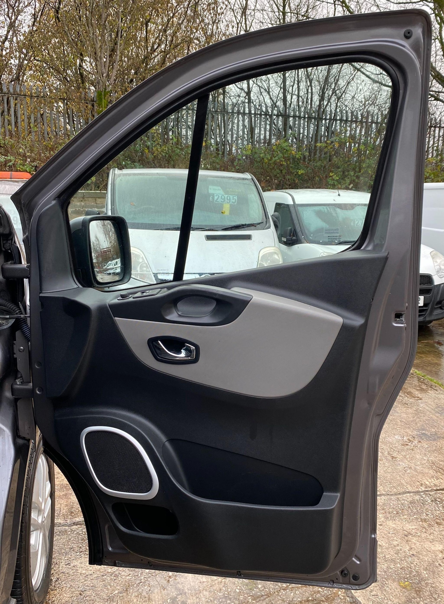 Used Renault Trafic 2017 for sale - 76850274: Photo 30