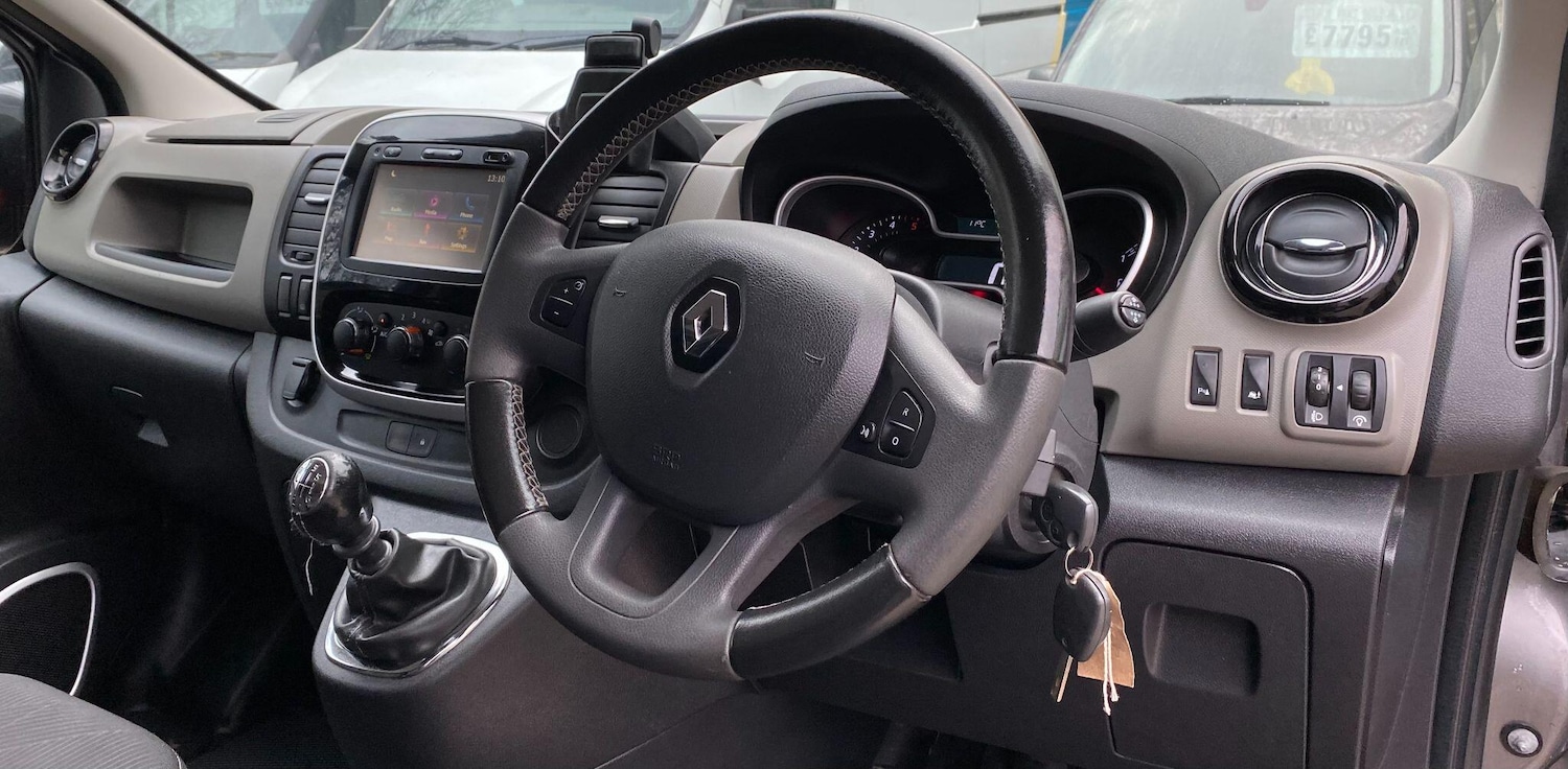 Used Renault Trafic 2017 for sale - 76850274: Photo 34