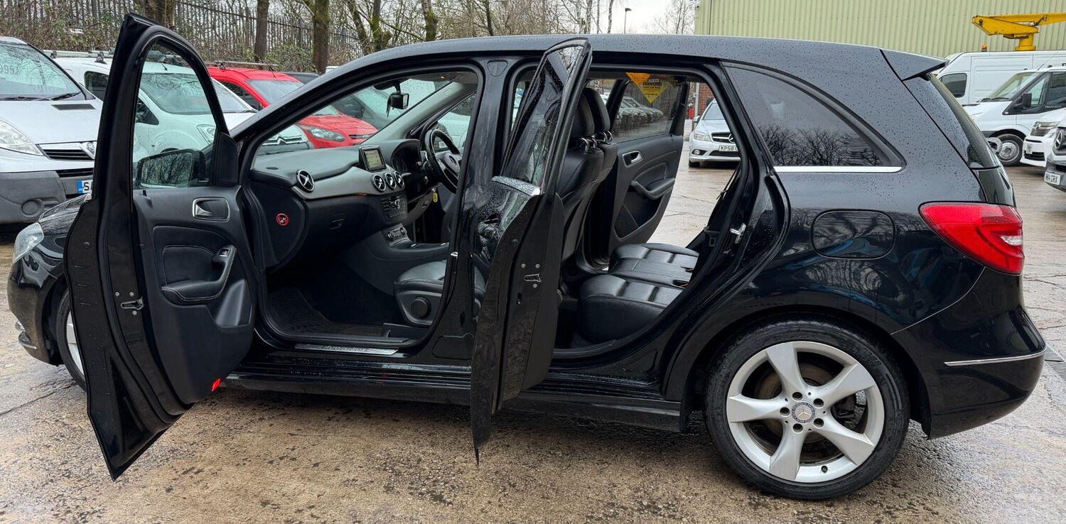 Used Mercedes-Benz B Class 2013 for sale - 77478711: Photo 19