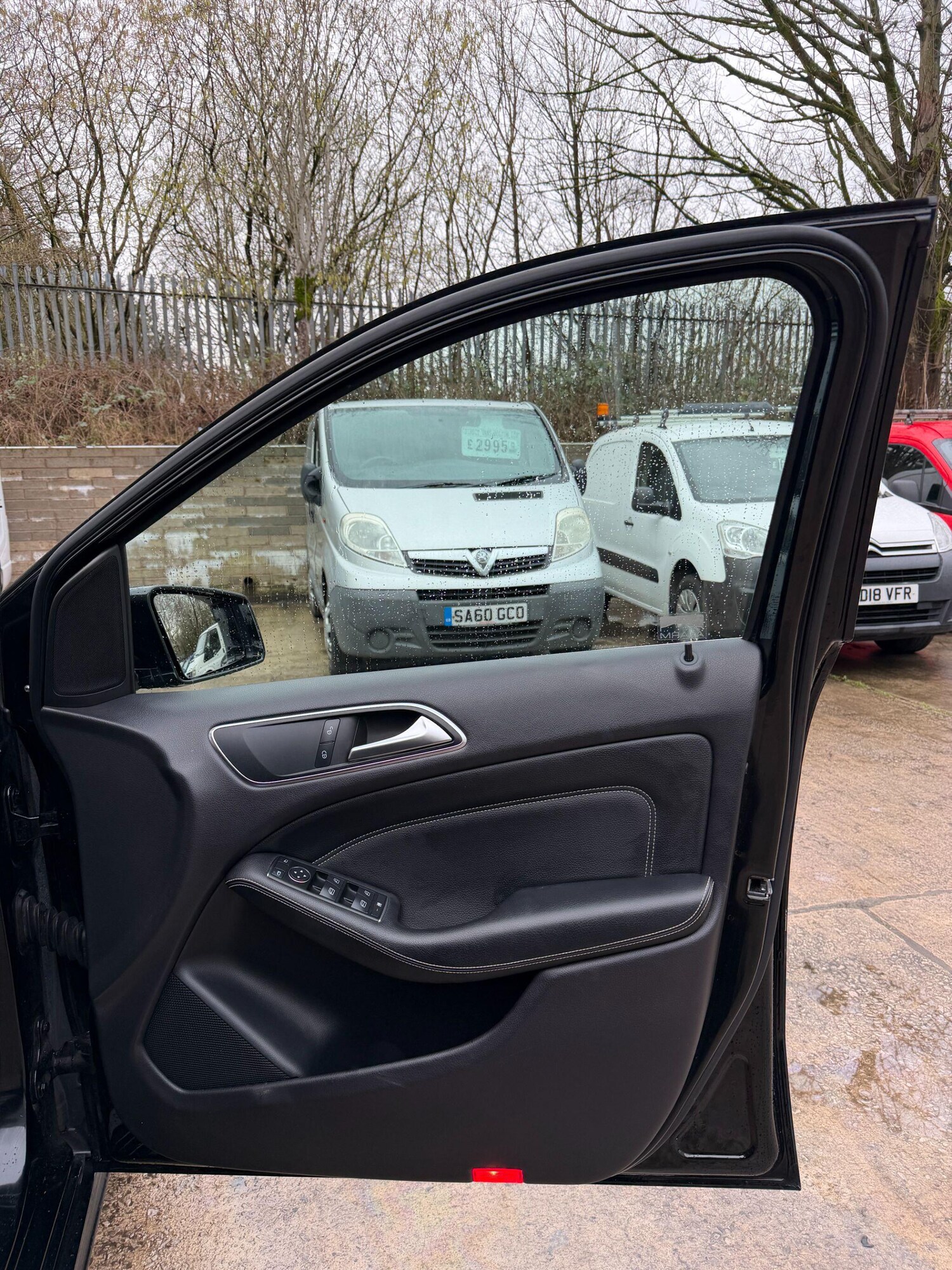 Used Mercedes-Benz B Class 2013 for sale - 77478711: Photo 27