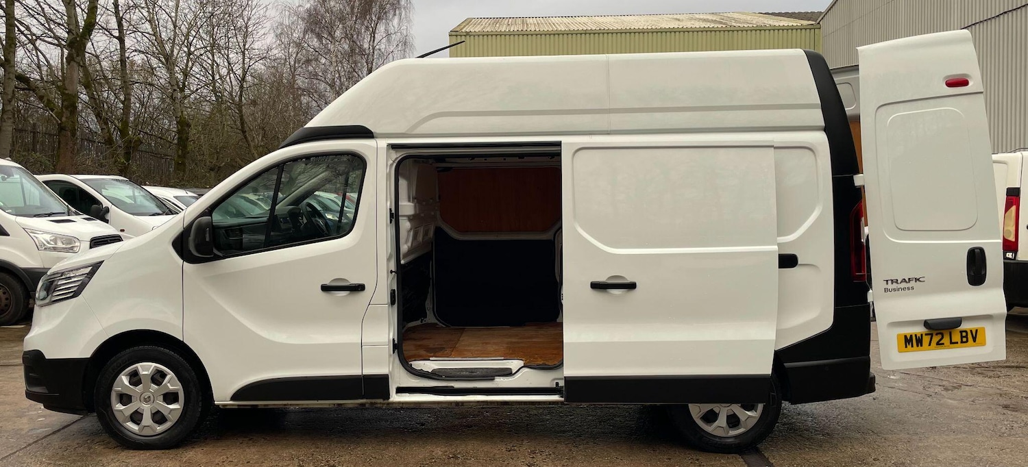 Used Renault Trafic 2022 for sale - 77395865: Photo 16