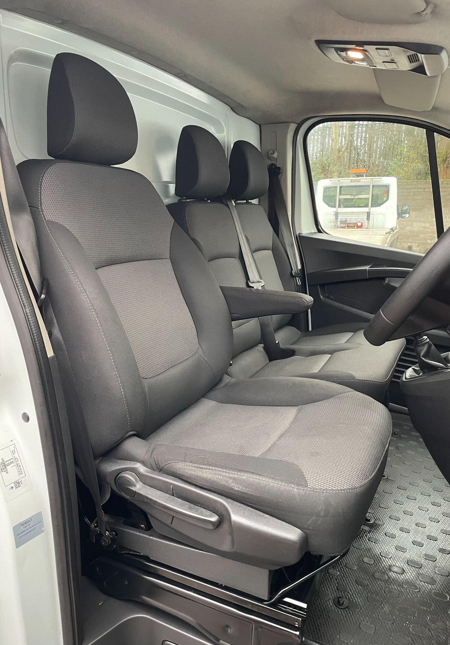 Used Renault Trafic 2022 for sale - 77395865: Photo 24