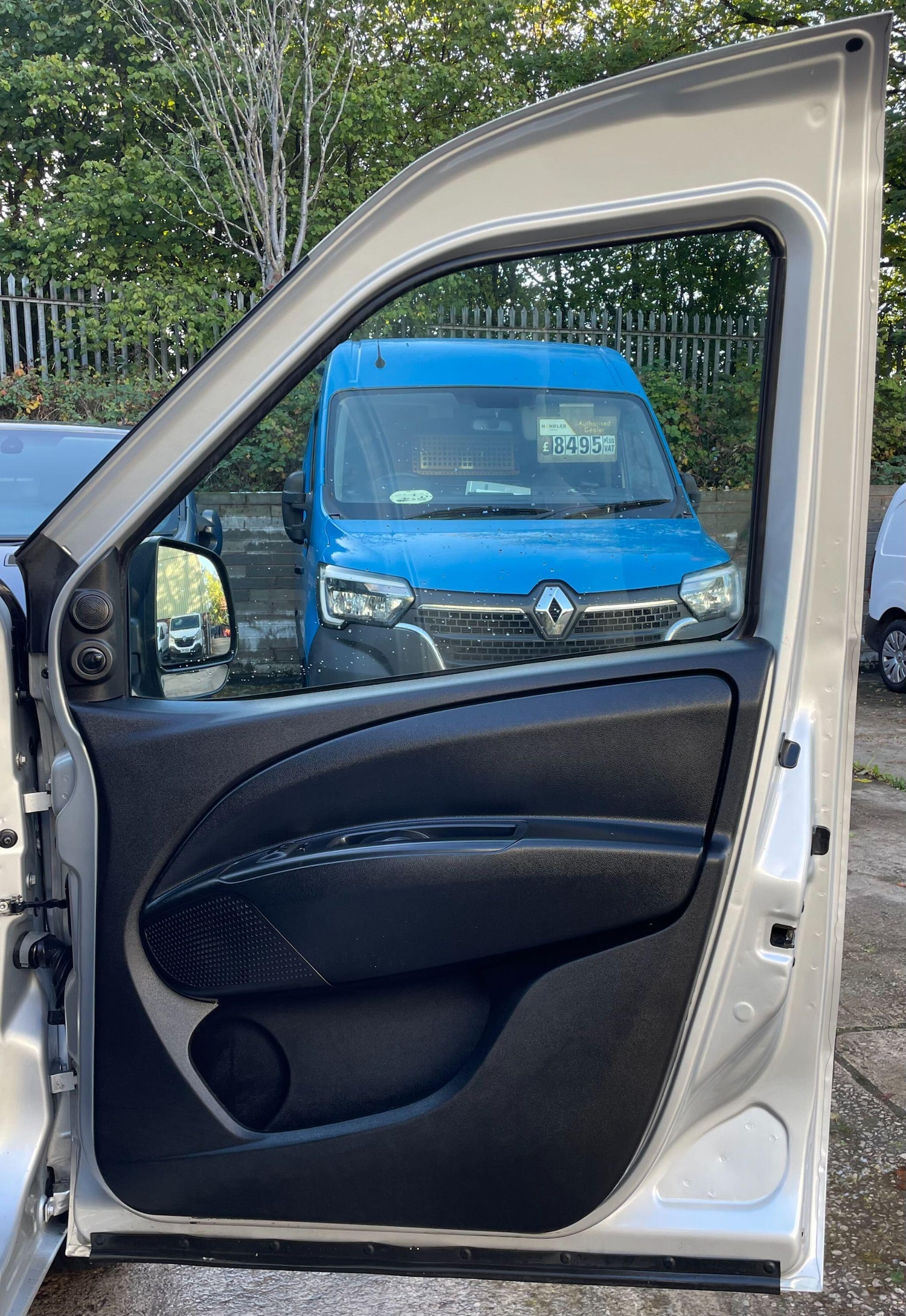 Used Vauxhall Combo 2017 for sale - 77625351: Photo 23