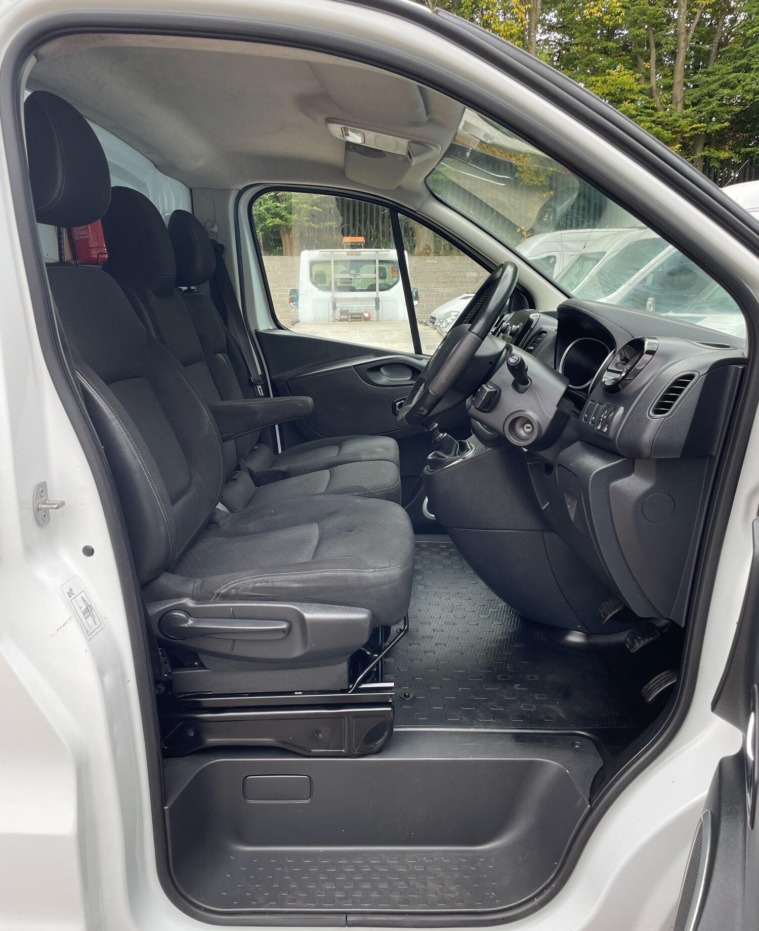 Used Vauxhall Vivaro 2018 for sale - 76550828: Photo 23