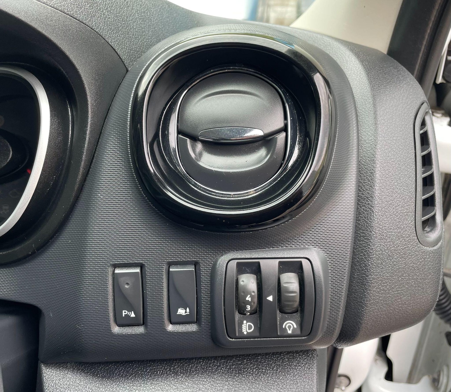 Used Vauxhall Vivaro 2018 for sale - 76550828: Photo 26