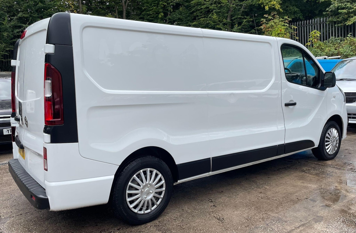 Used Vauxhall Vivaro 2018 for sale - 76550828: Photo 9