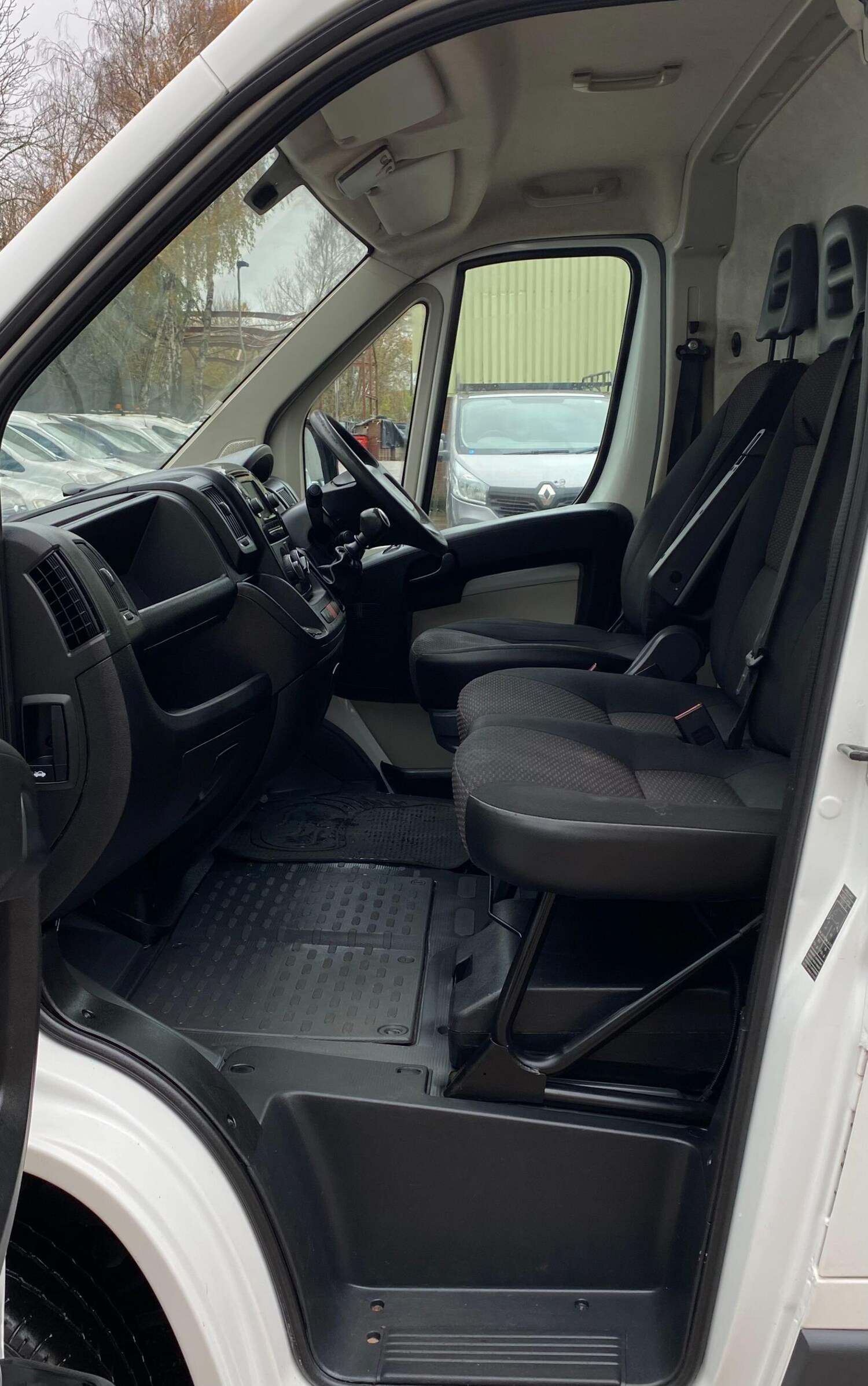 Used Peugeot Boxer 2016 for sale - 76549974: Photo 33