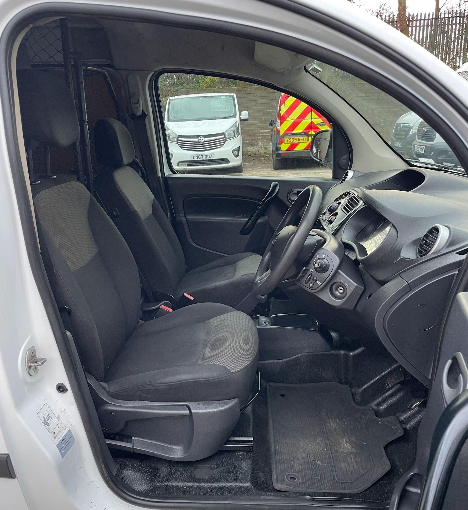 Used Renault Kangoo 2021 for sale - 76912903: Photo 23