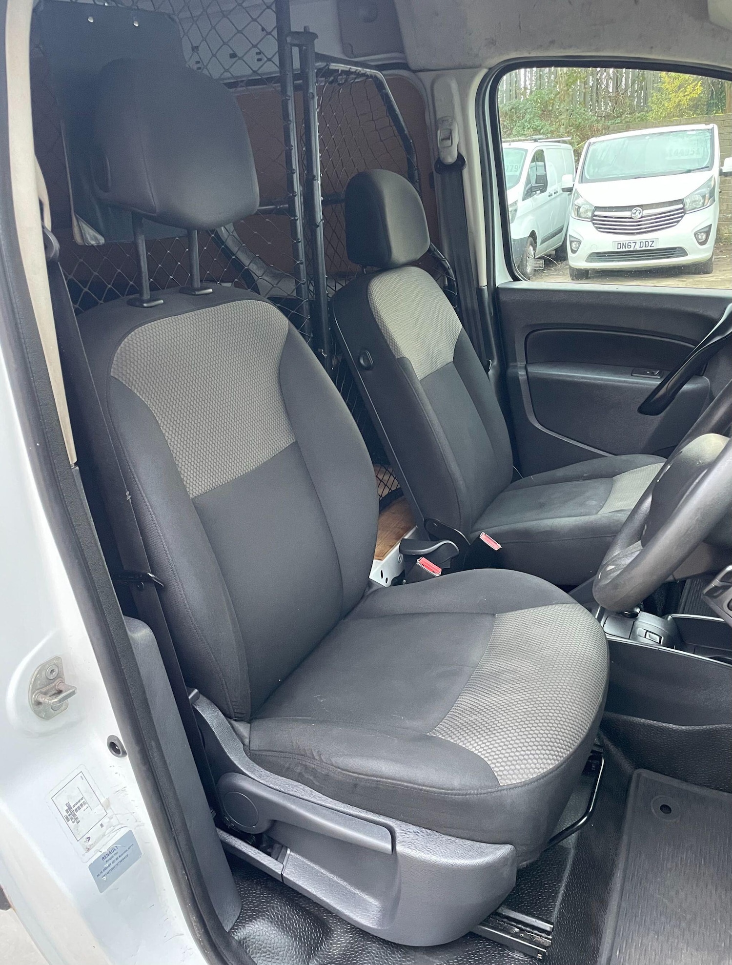 Used Renault Kangoo 2021 for sale - 76912903: Photo 24