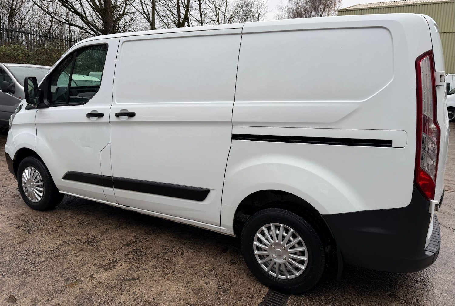 Used Ford Transit Custom 2018 for sale - 76855835: Photo 20