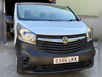 Used Vauxhall Vivaro 2017 for sale - 79540791: Photo