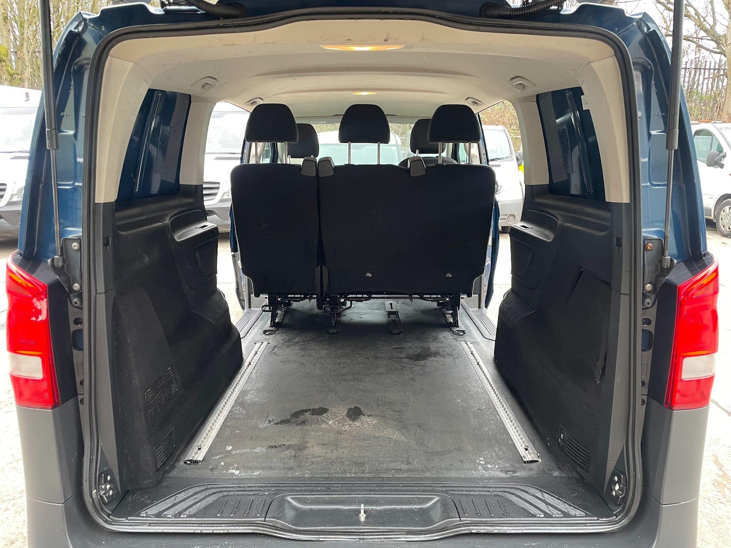 Used Mercedes-Benz Vito 2017 for sale - 77330641: Photo 14