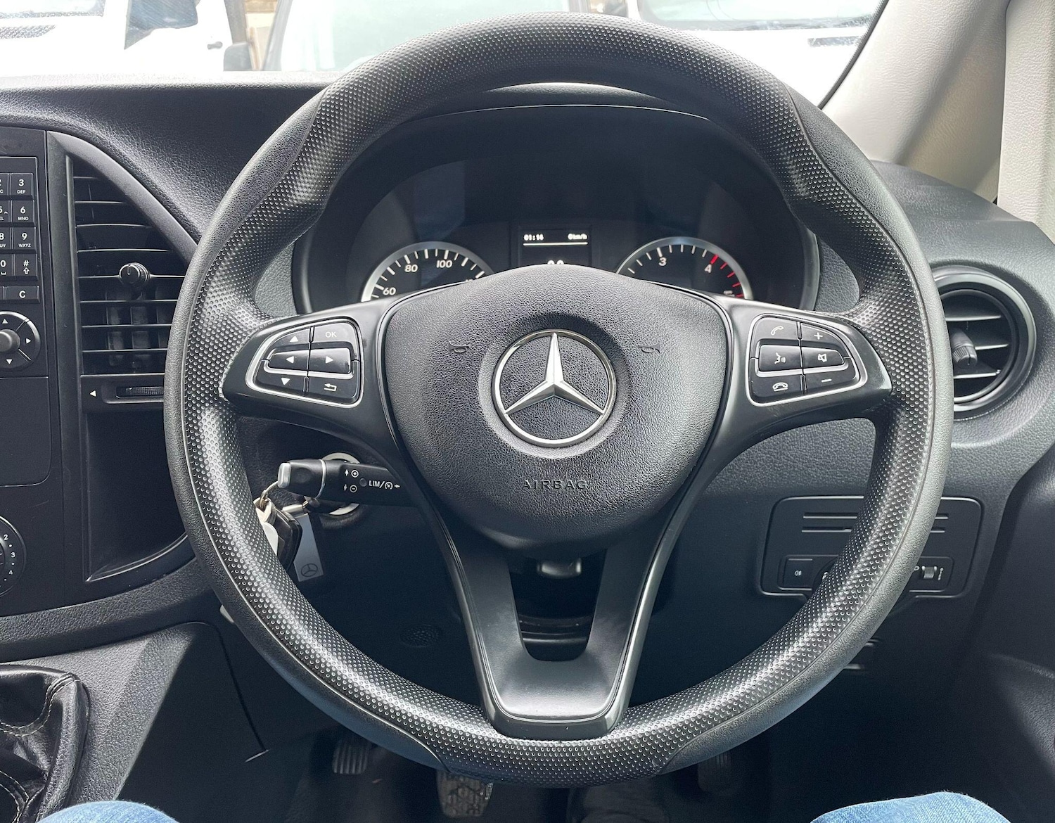 Used Mercedes-Benz Vito 2017 for sale - 77330641: Photo 30