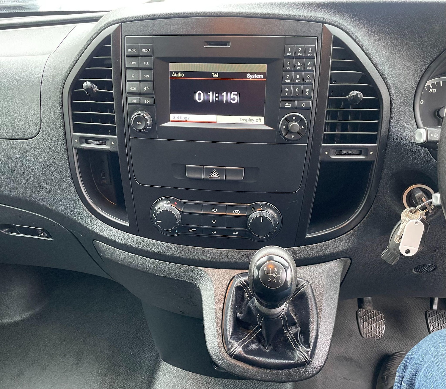 Used Mercedes-Benz Vito 2017 for sale - 77330641: Photo 33